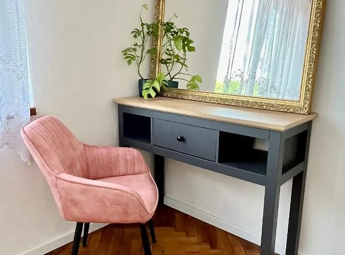 Monstera I - Classic كولين